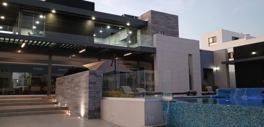 Casa Altos Juriquilla 3 Hab / 3.5 Baños 206 mts. $5,200,000