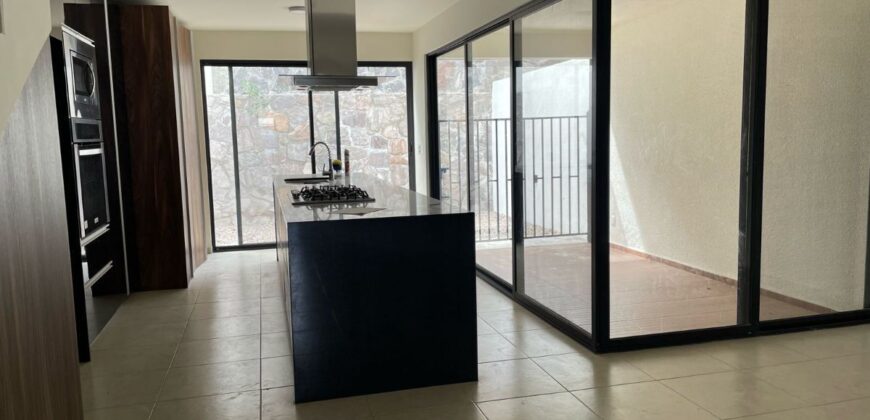 Casa en renta en Zibata
