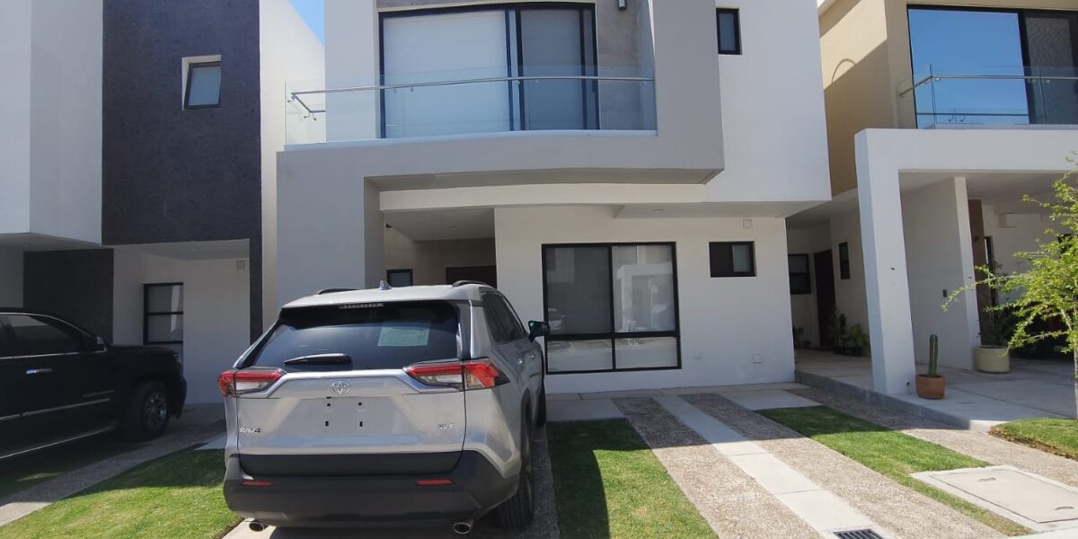 Oportunidad Casa en Condominio Altos Juriquilla